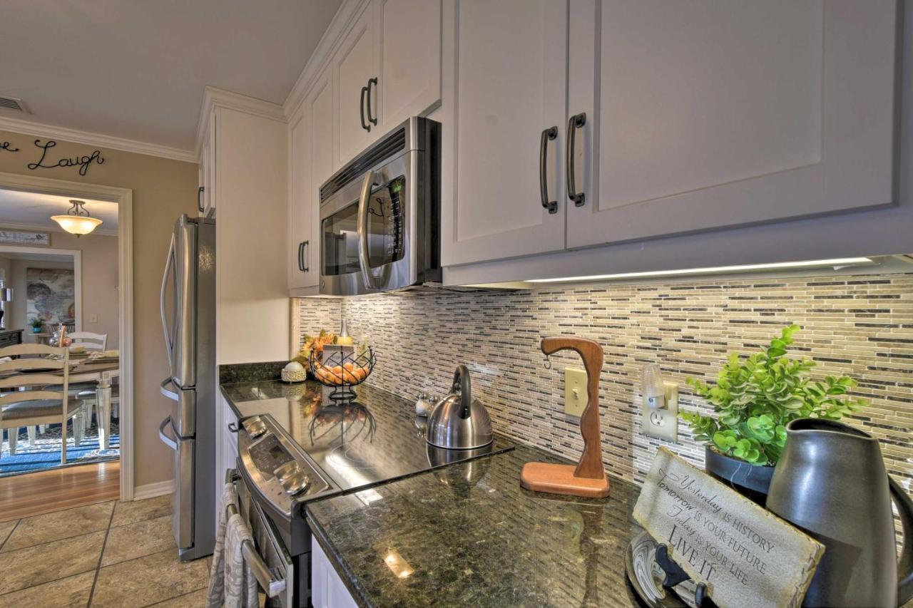 Charming Florence Getaway With Fireplace And Grill! Extérieur photo